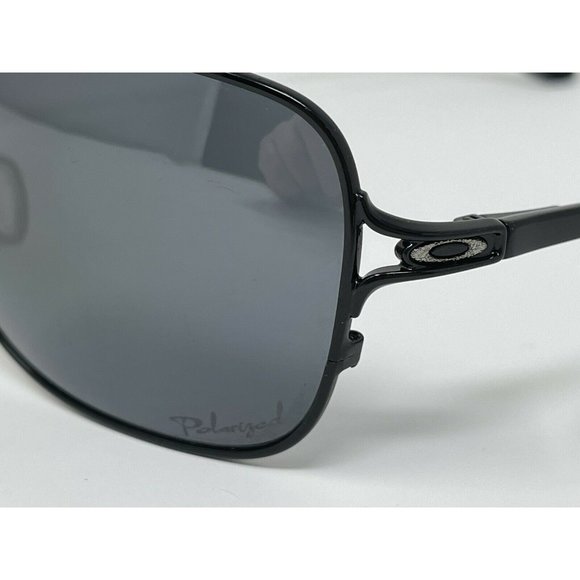 Oakley Conquest OO4101-04 Black Metal Polarized Light Scratches main image 9